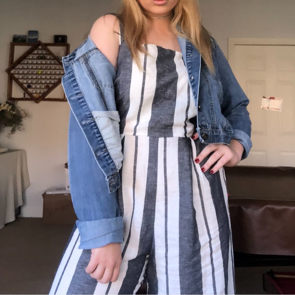 Stripped Wide-leg Jumpsuit